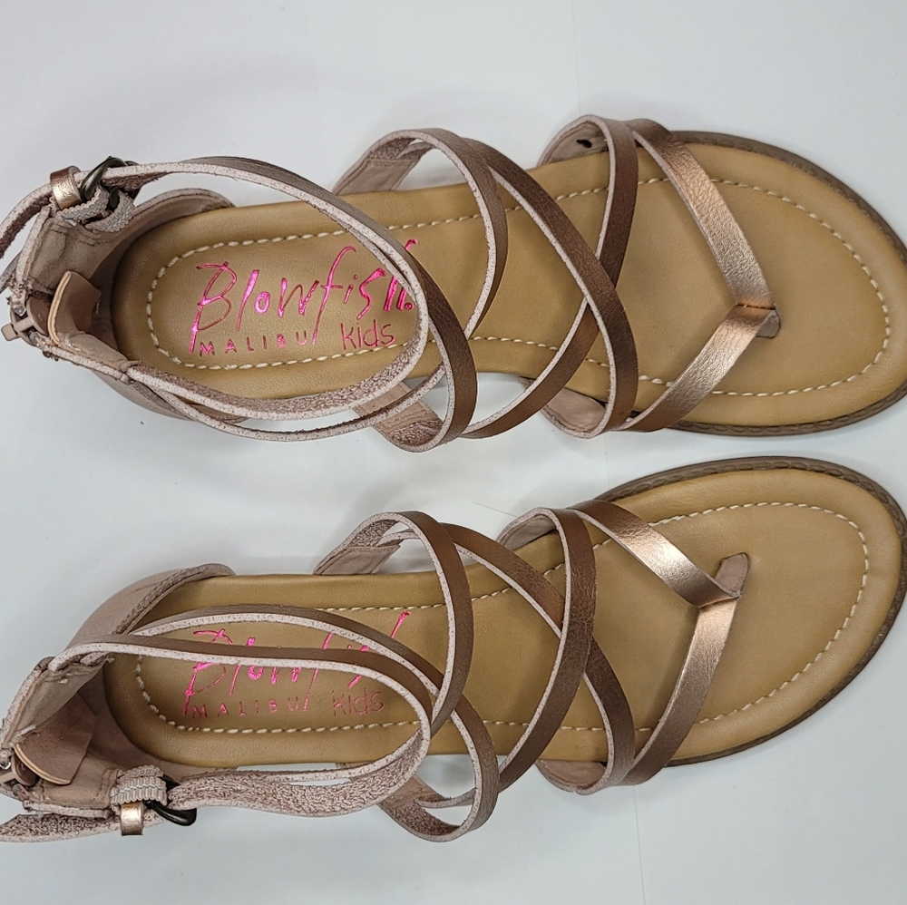 Sandals - Picture 3 of 3